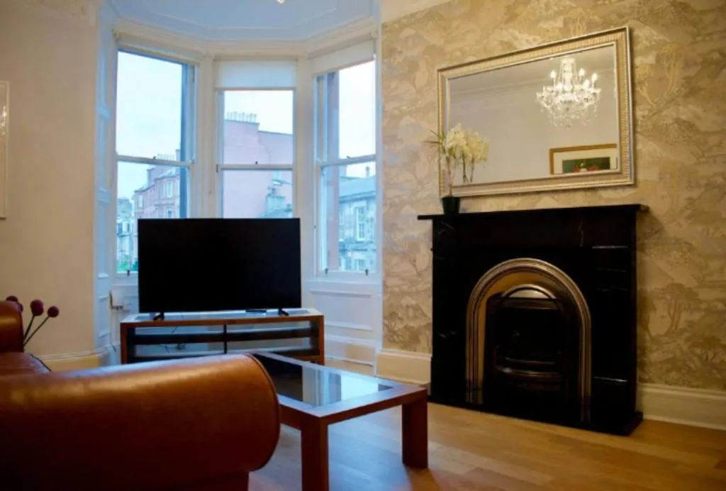 Traditional 2 Bedroom Flat with Views of Portobello Beach, Edinburgh, United Kingdom