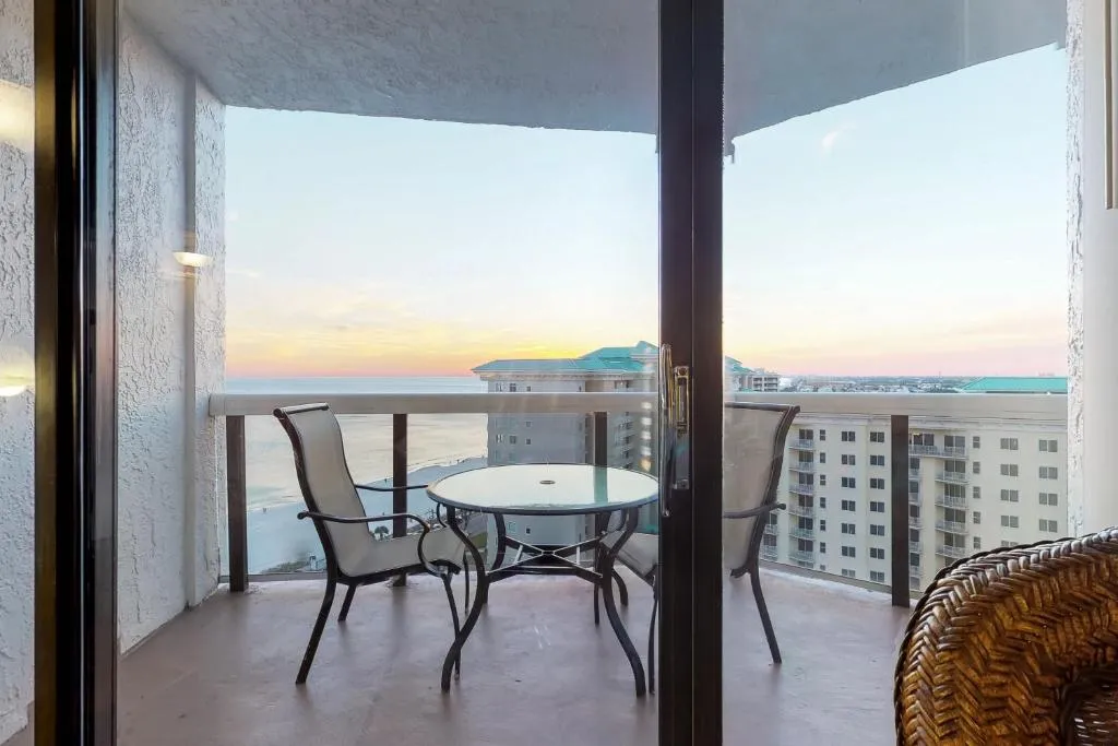Surfside Resort 3-1208, Destin, Statele Unite ale Americii