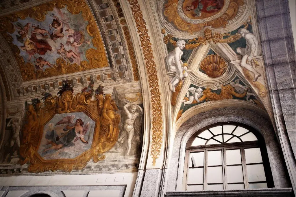 Maison Des Fleurs, Napoli, Italia