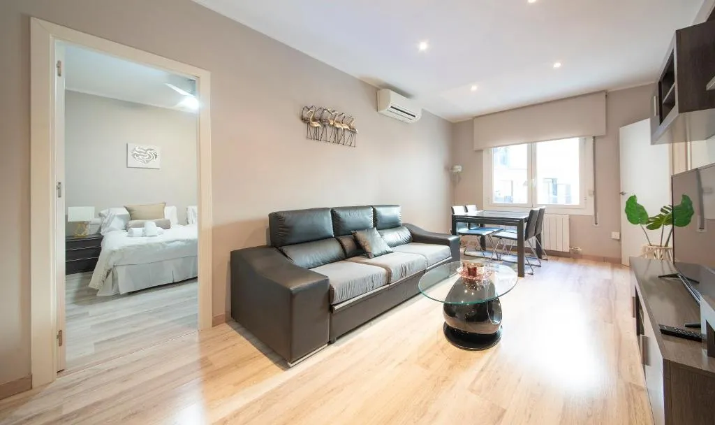 You Stylish Sagrada Familia Apartments 2, Barcelona, Spain