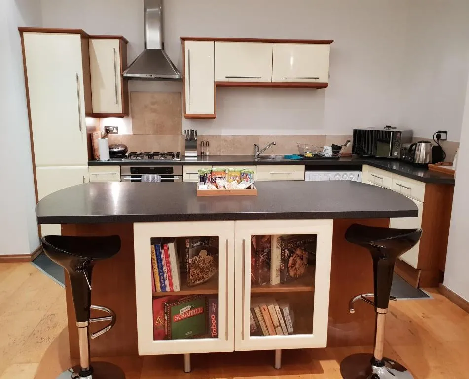 King's Gate Apartment, Reading, Marea Britanie