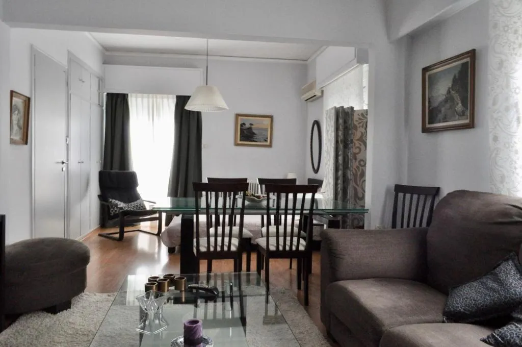 Awesome Home 3' from Metro (M3) Station Agia Paraskevi, Athens, Greece