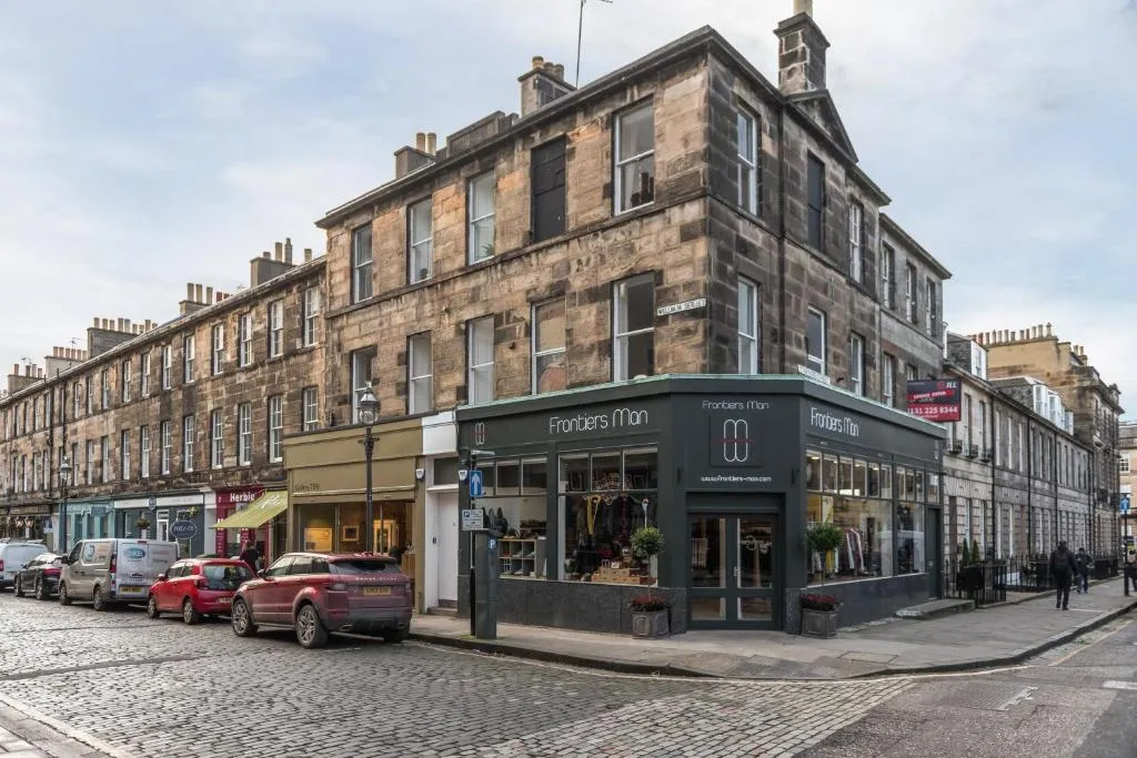 Charming, Central & Spacious Georgian 3 bed APT, Edinburgh, United Kingdom