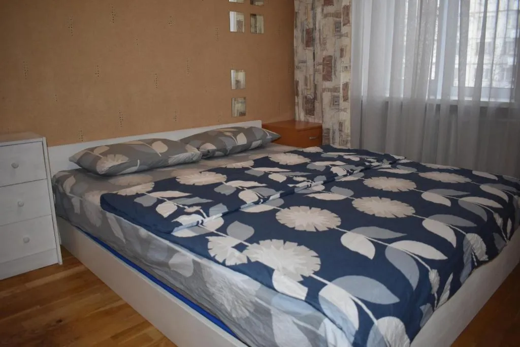 Verhnyaya Pervomajskaya 24, Moscova, Rusia