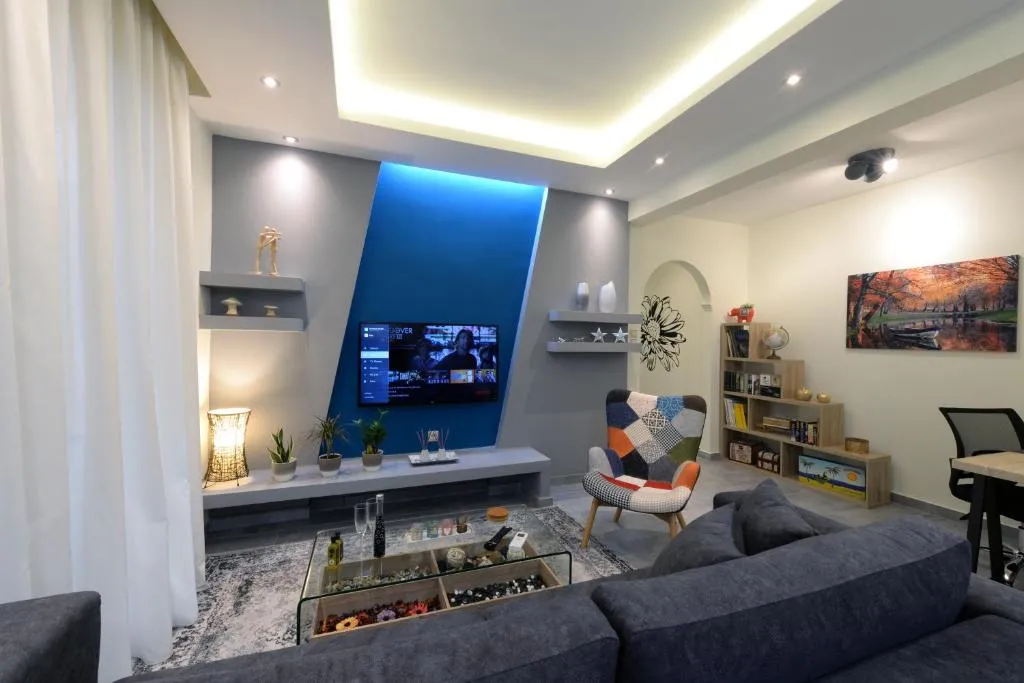 Sunflower stylish Penthouse with Acropolis view, Athens, Greece