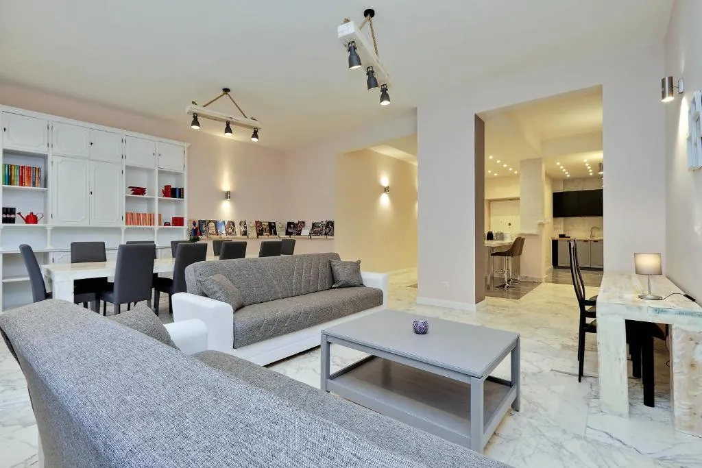 DEGLI UBALDI GARDEN APARTMENT, Roma, Italia