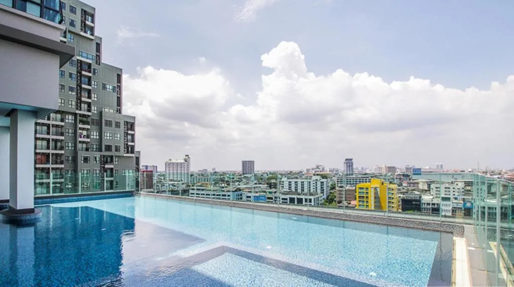 Ivory Suites (BTS Wongwian Yai), Bangkok, Thailand