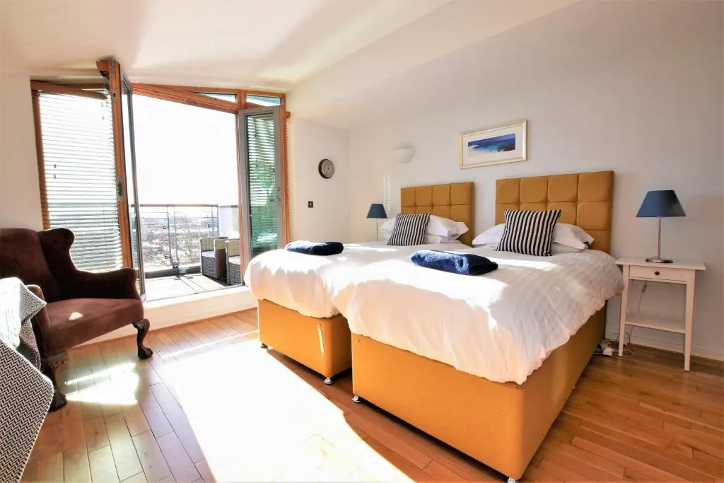 Brunel's View - Your Apartment, Bristol, United Kingdom