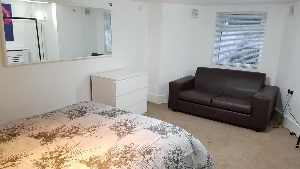 Hartington Road, Manchester, Marea Britanie