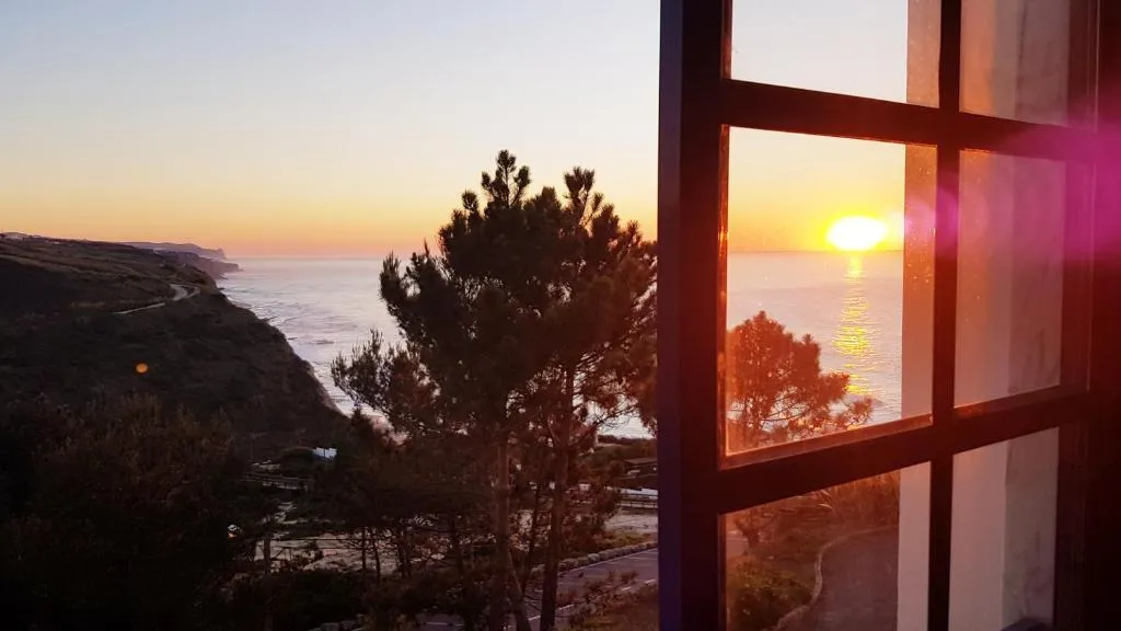 Magoito Sea View Apartment, Lisabona, Portugalia