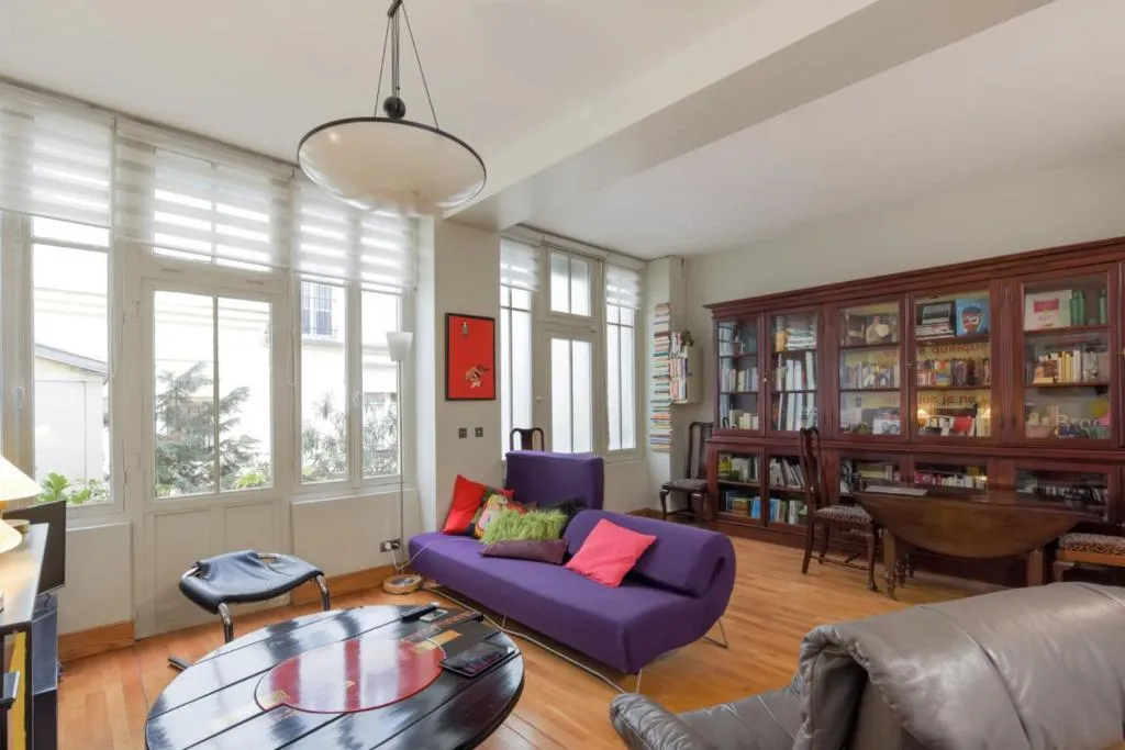 Spacious 2br close to the Eiffel Tower, Paris, Franţa