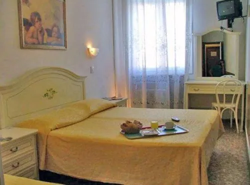 Hotel Airone, Venice, Italy