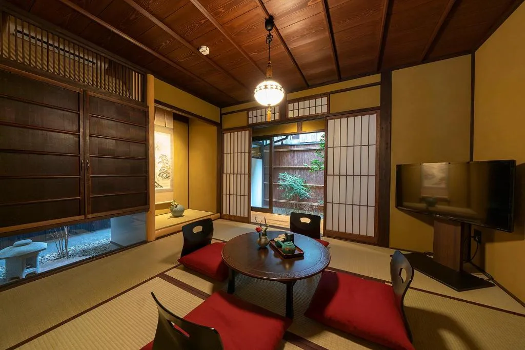 Shakudo an Machiya House, Kyoto, Japan