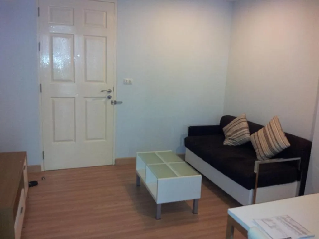 IMPACT Muang Thong Thani Service Condominium, Bangkok, Thailanda
