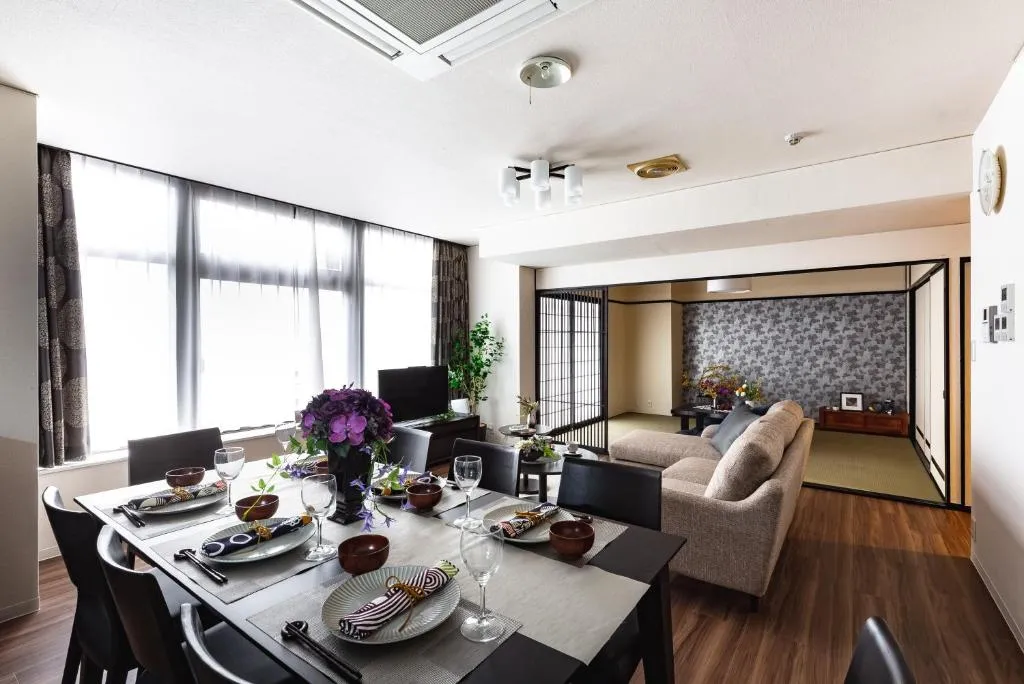 Big Family Room in Tsuruhashi, Osaka, Japonia