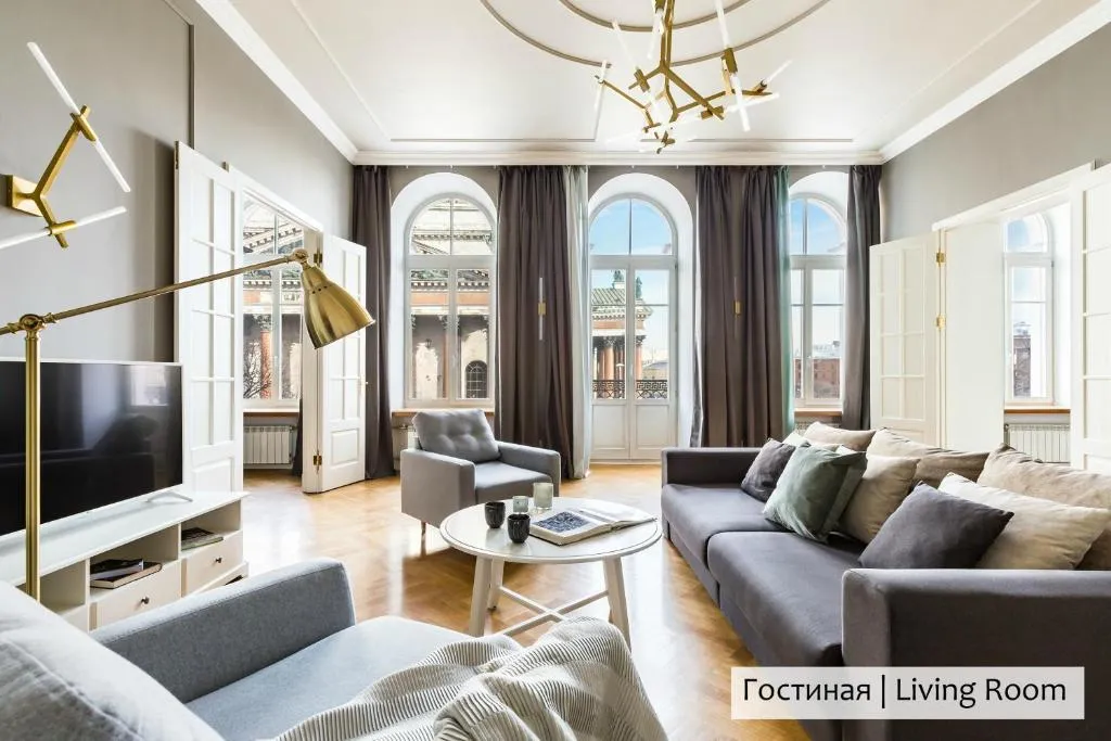 Panorama Apartment 180m2, Kudrovo, Russia