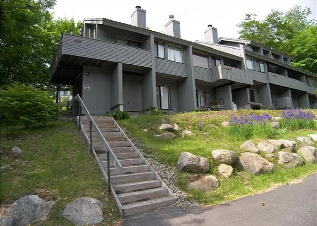Village of Loon 44W, Lincoln, United States