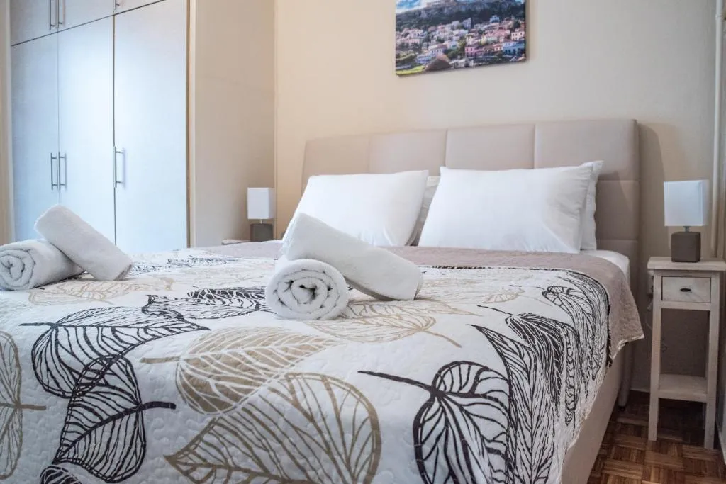 Fix Divine Apartment, Athens, Greece