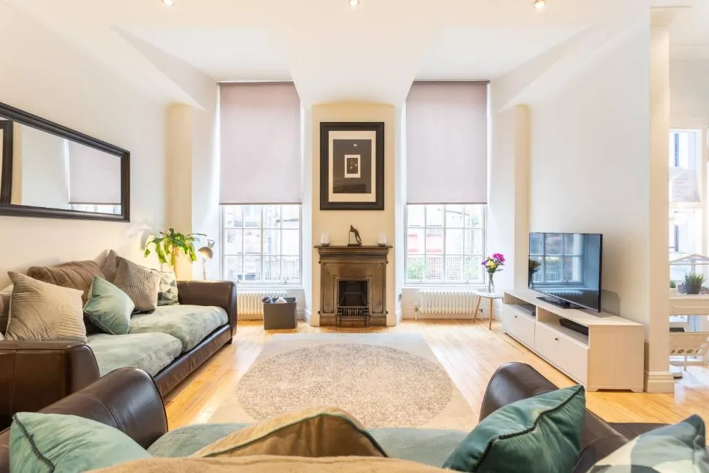 Charing Cross 3 - 4Bed-Historical - Townhouse in City, Glasgow, Marea Britanie