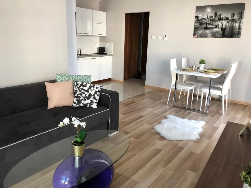 Krakowska 291A by Homeprime, Varșovia, Polonia