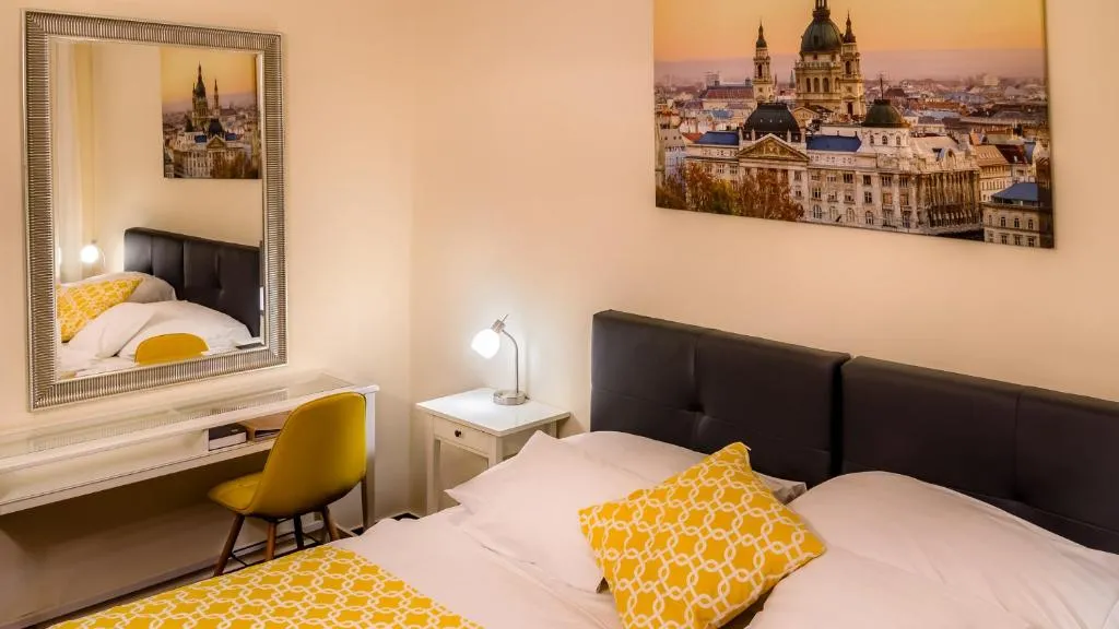 Hotel Bobbio, Budapest, Hungary