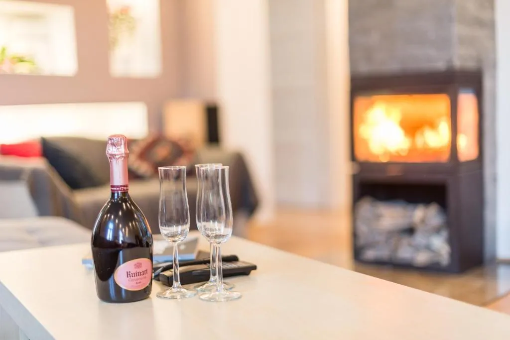 MC Apartments 145sqm 4BR+2BaR+AC in the heart of Budapest, Budapesta, Ungaria