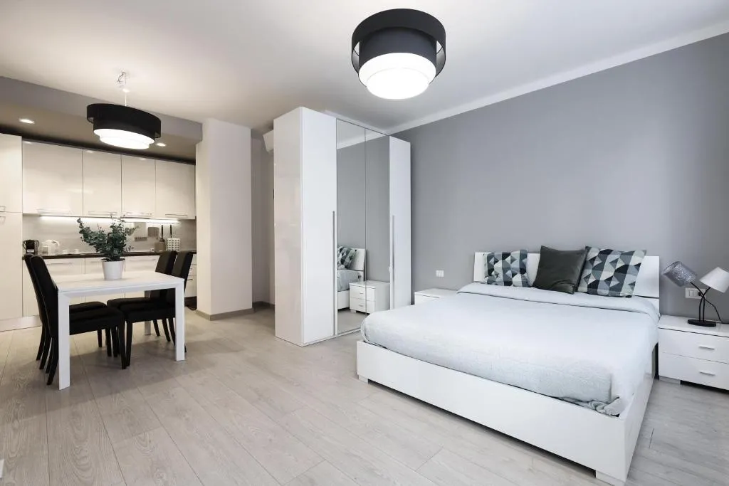 Milan Center Apartment Studio - Porta Romana, Comasina, Italy