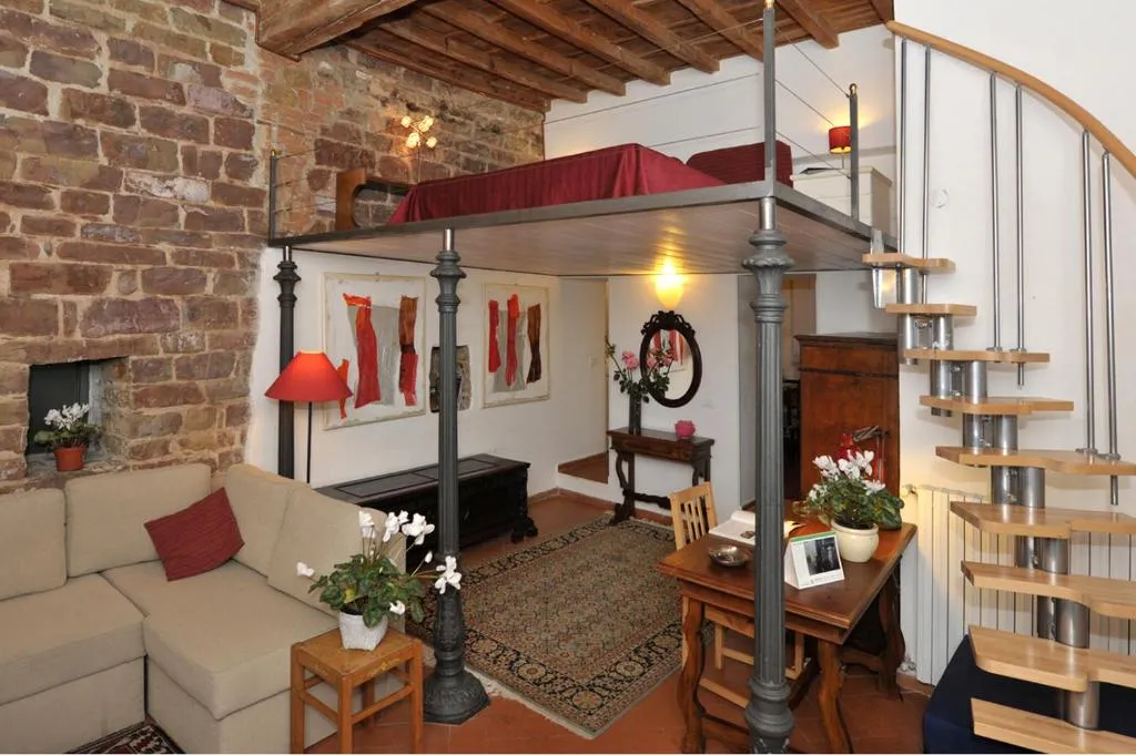 Florence Rental, Florența, Italia