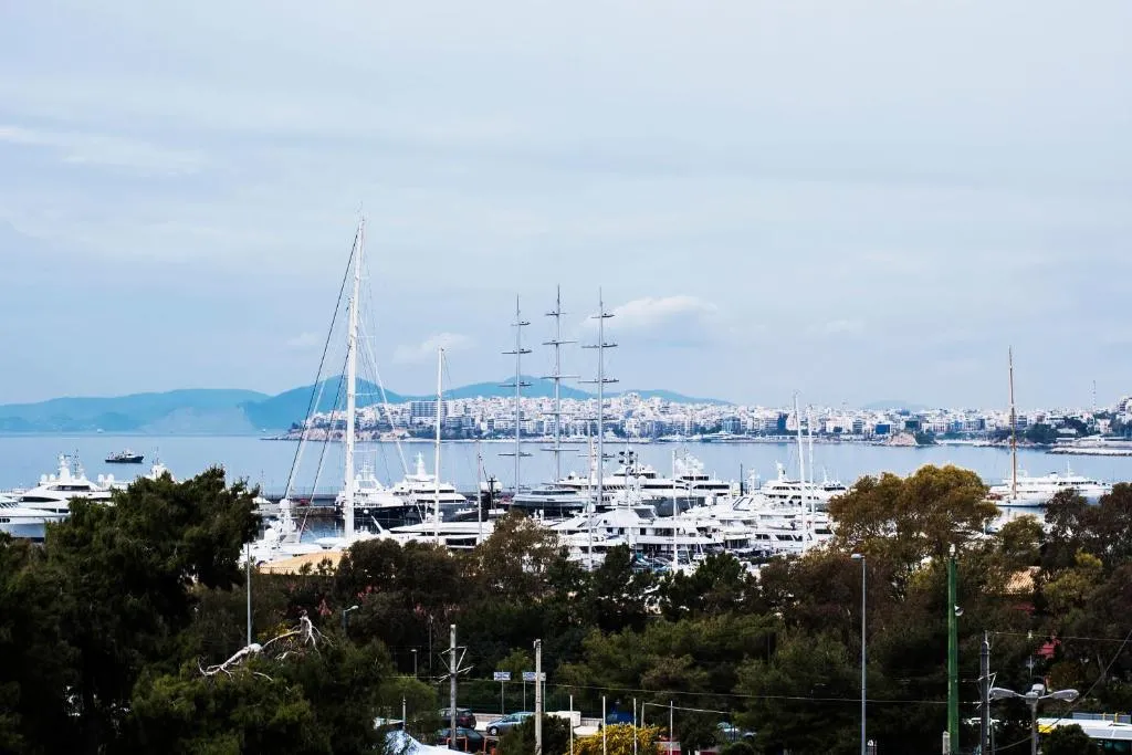 Seafront-Marina apartment, Atena, Grecia
