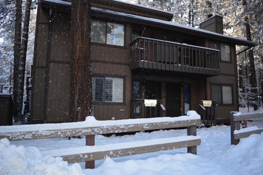 Snow Summit Getaway Home, Big Bear Lake, Statele Unite ale Americii