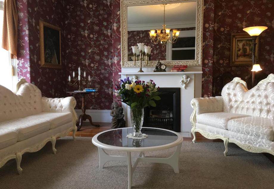 Balmoral House Bed & Breakfast