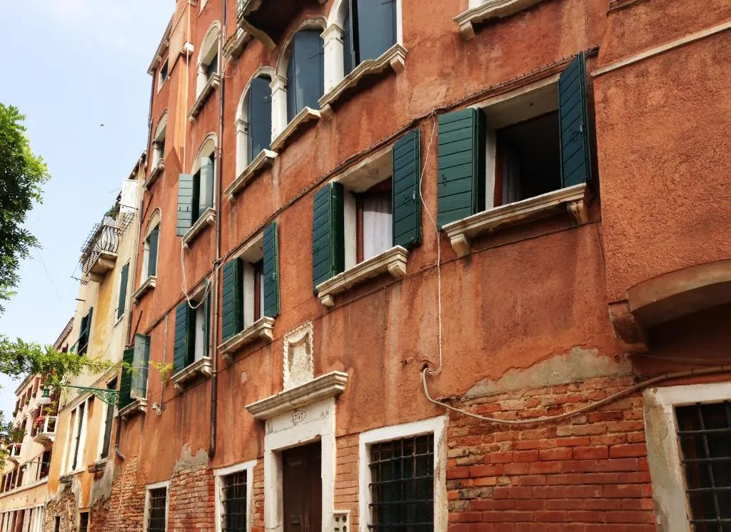 Sweet Home New, Venice, Italy