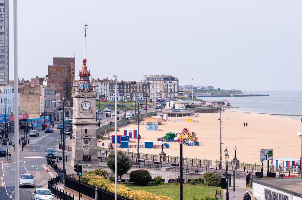 The Margate Sands Apartment - Margate Old Town - By Goldex Coastal Breaks