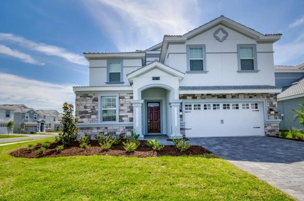 Moon Valley Villa #231065, Davenport, United States