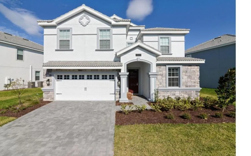 Mulilgan Villa #230704, Davenport, United States