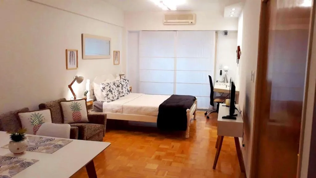 VO Twee Studio, Buenos Aires, Argentina