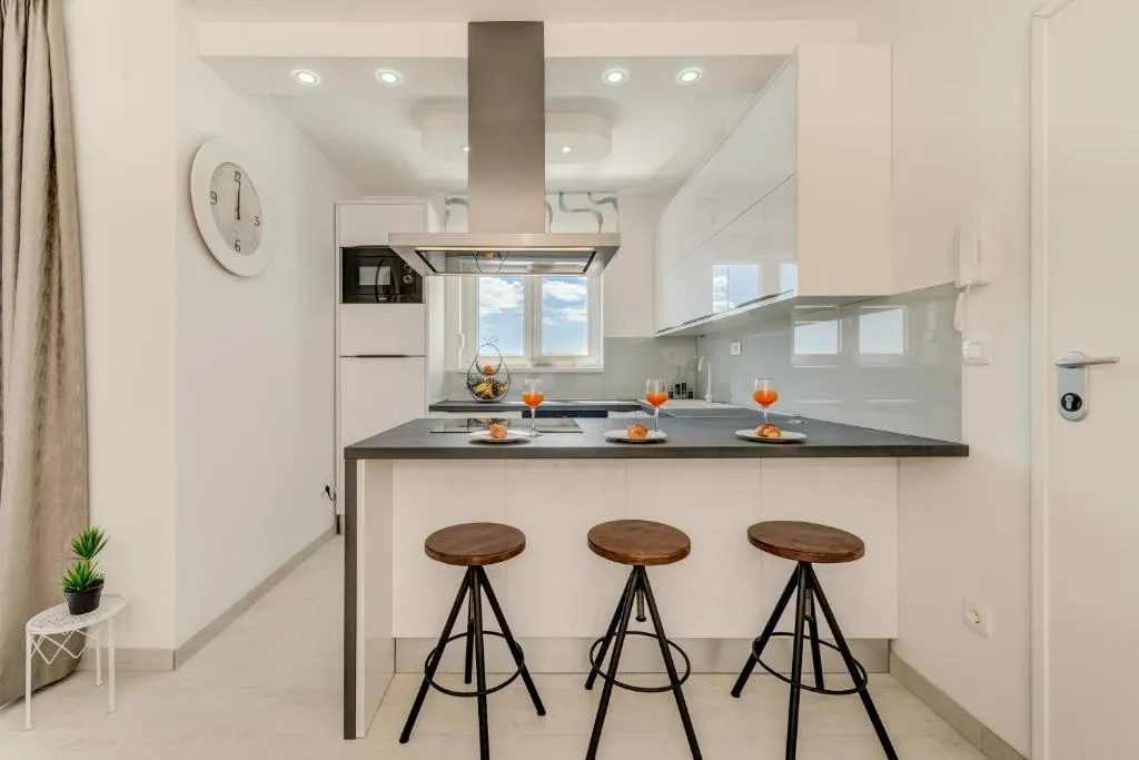 Modern 4* luxury apartment in center, Trogir, Croaţia