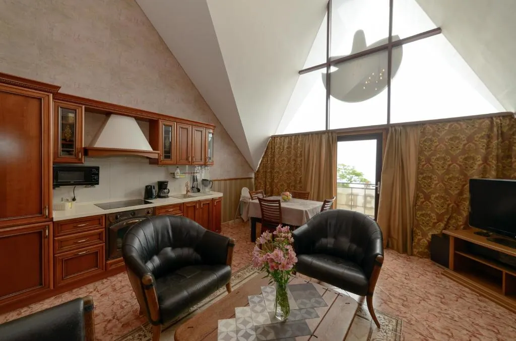 Penthouse South Star, Adler, Rusia