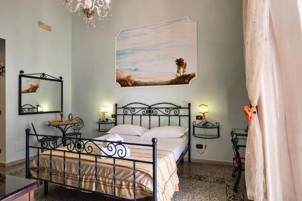 B&B Art Suite Principe Umberto, Napoli, Italia