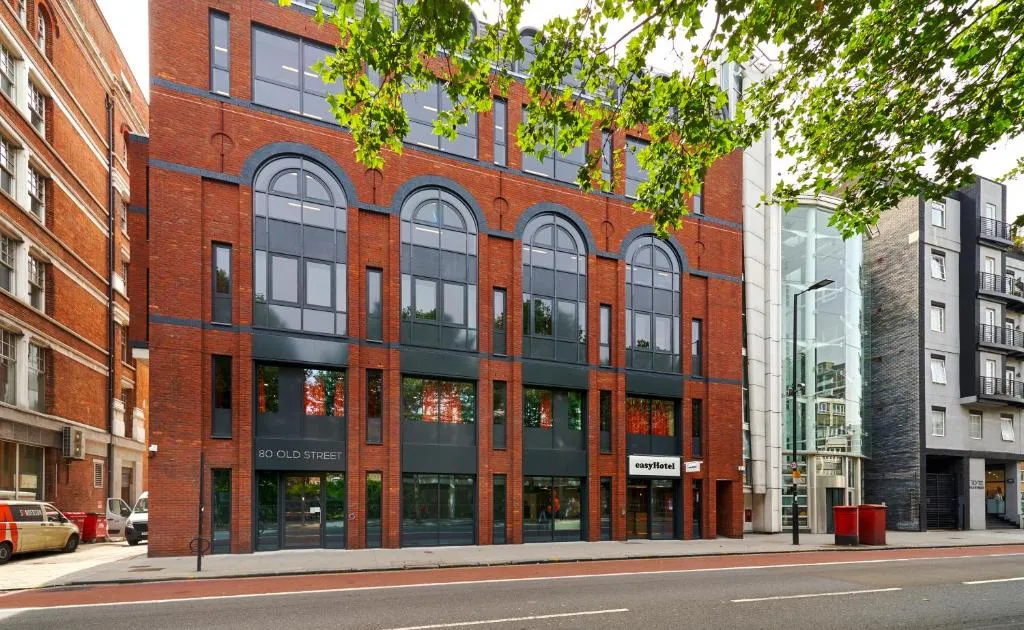 easyHotel London City Shoreditch, Londra, Marea Britanie