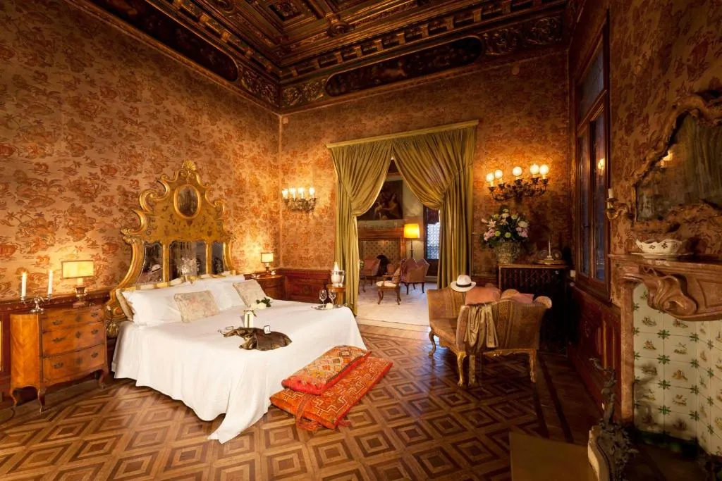 Palazzetto Pisani Grand Canal, Venice, Italy