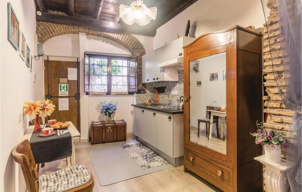Apartment Roma (RM) 37, Roma, Italia