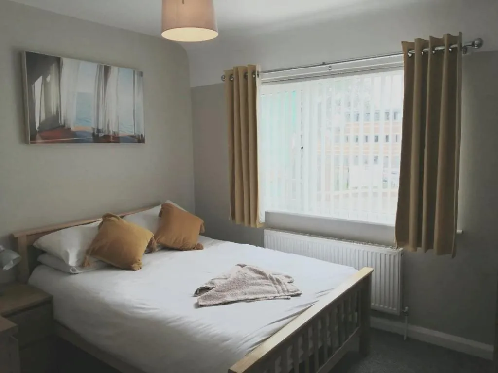 Liverpool City House, Bayberry (NY), United Kingdom