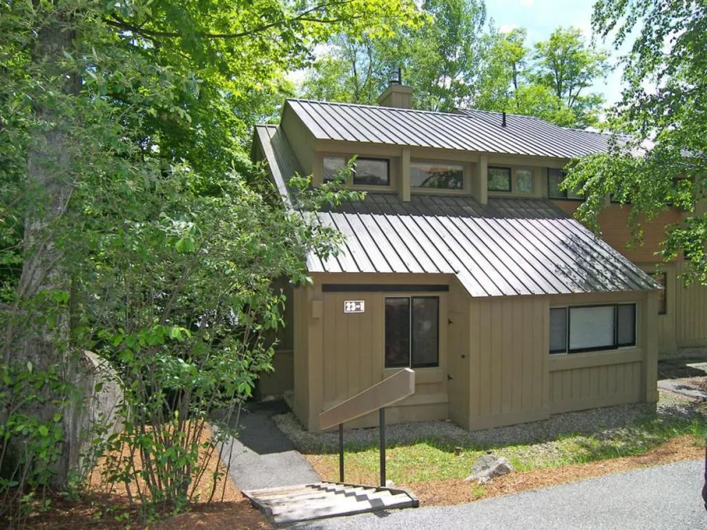 Village of Loon 63E, Lincoln, United States
