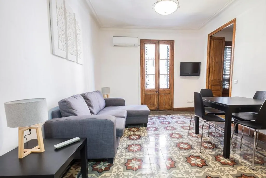 Mía house, Barcelona, Spain