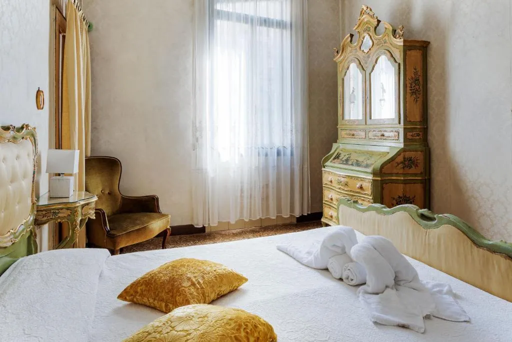 The Painter House near St. Mark’s Sq, Venice, Italy