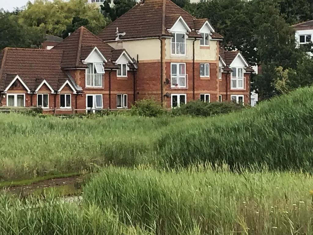 The Shore, Southampton, Marea Britanie