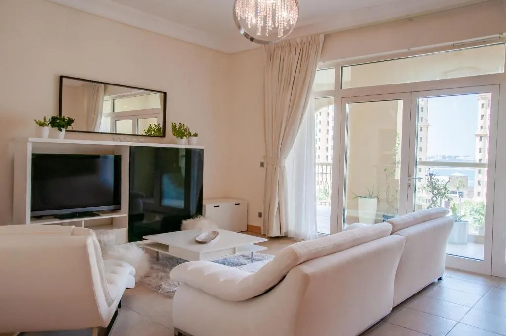 Houst Holiday Homes - Shoreline 16, Alantos, United Arab Emirates