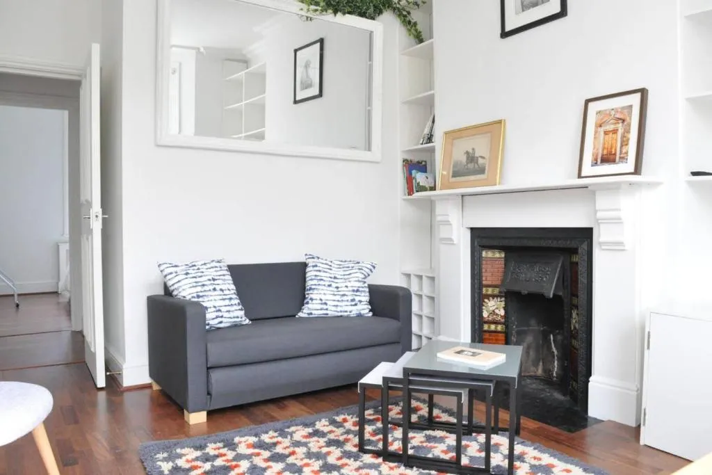 Bright 1 Bedroom Ladbroke Grove Flat, London, United Kingdom