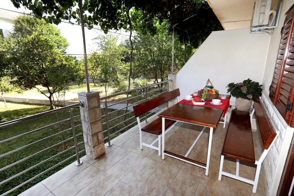 Delux apartment near the sea, Trogir, Croaţia